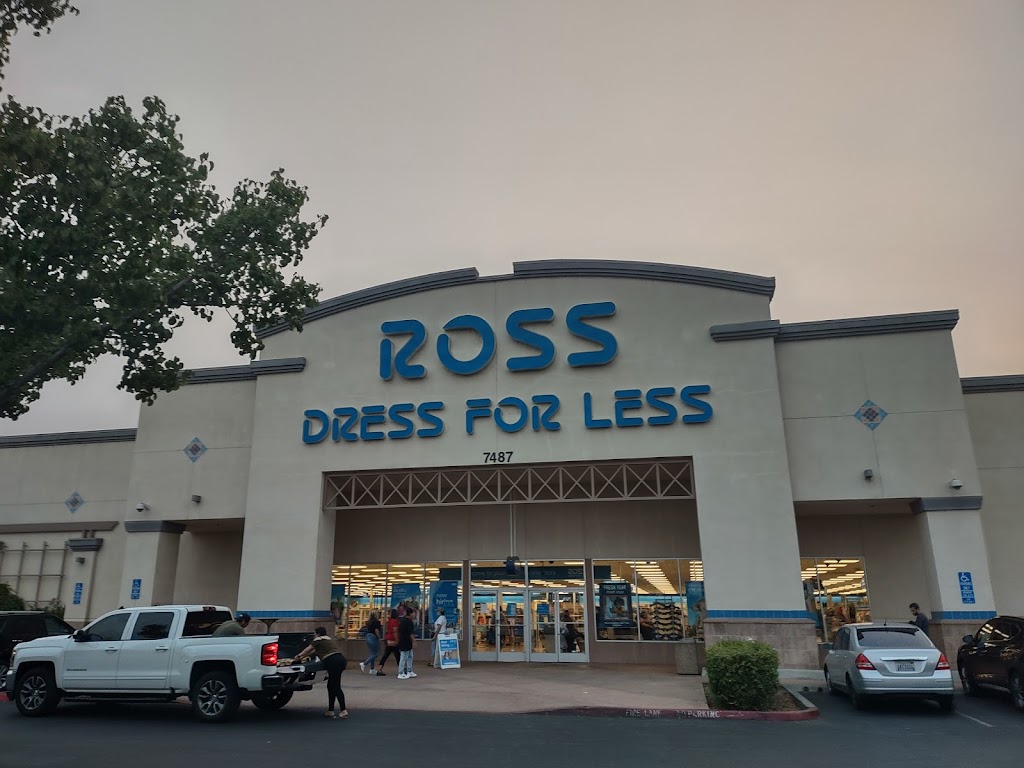 Ross Dress for Less | 7487 N Blackstone Ave, Fresno, CA 93720, USA | Phone: (559) 431-6783