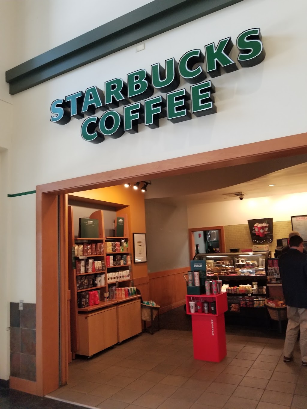 Starbucks | 200 N Douglas St, El Segundo, CA 90245, USA | Phone: (310) 414-9404