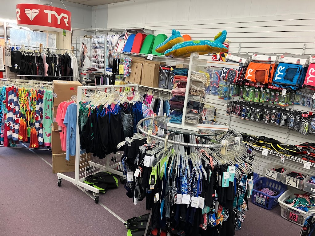 Cys Swim and Tuxedos | 719 Frederick Rd, Catonsville, MD 21228, USA | Phone: (410) 747-8760