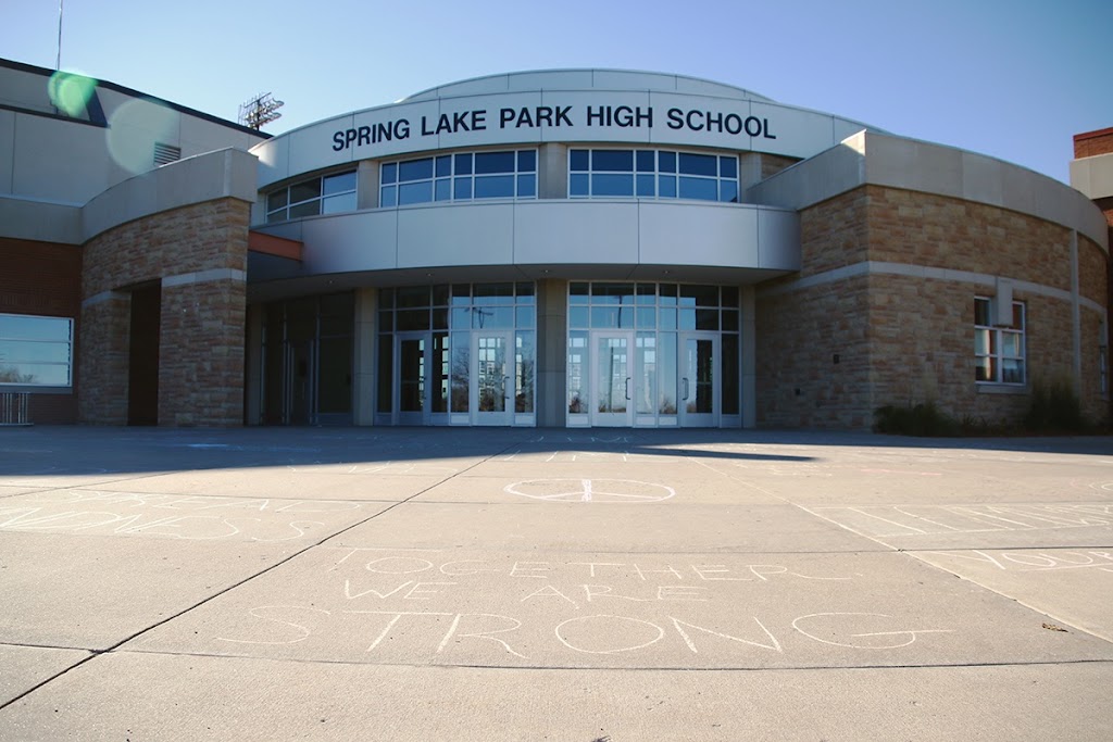 Spring Lake Park High School | 1100 81st Ave NE, Spring Lake Park, MN 55432, USA | Phone: (763) 600-5100