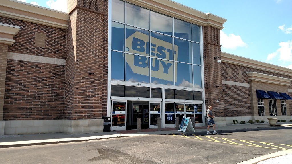 Best Buy | N94 W16855, Falls Pkwy, Menomonee Falls, WI 53051, USA | Phone: (262) 255-2972