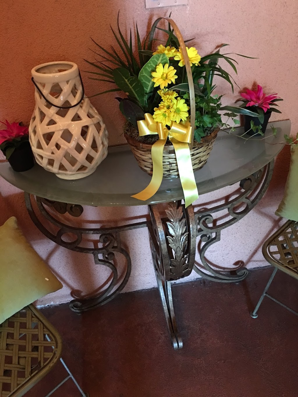 Best Face & Body Day Spa 5303 Comercio Ln, Woodland Hills, CA 91364