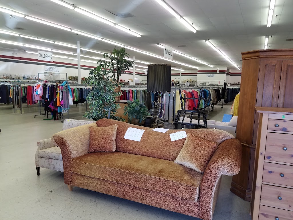 Anaheim Thrift Store | 2131 W Lincoln Ave, Anaheim, CA 92801, USA | Phone: (714) 772-2486