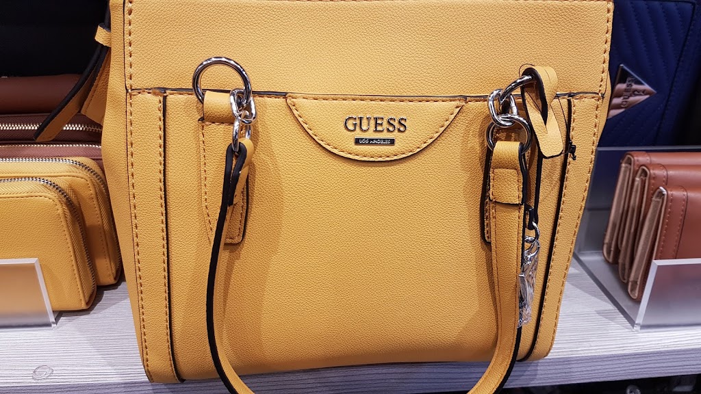 GUESS Factory | 7500 Lundys Ln Suite B11, Niagara Falls, ON L2H 1G8, Canada | Phone: (905) 353-1005