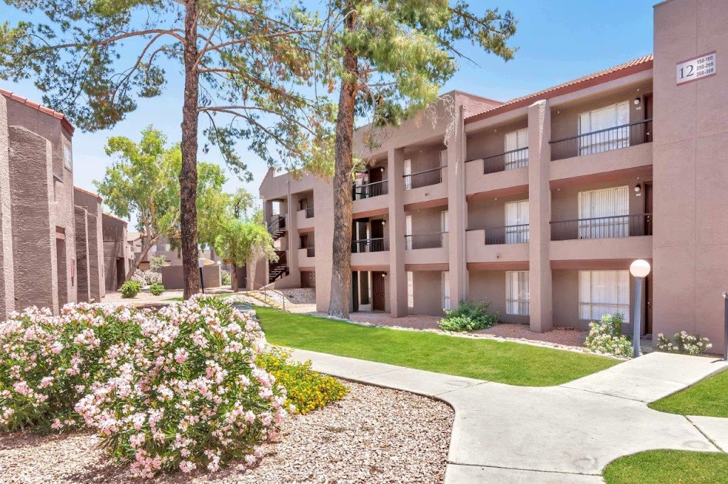 Glen Brae Apartment Homes | 4949 W Northern Ave, Glendale, AZ 85301, USA | Phone: (623) 934-3631