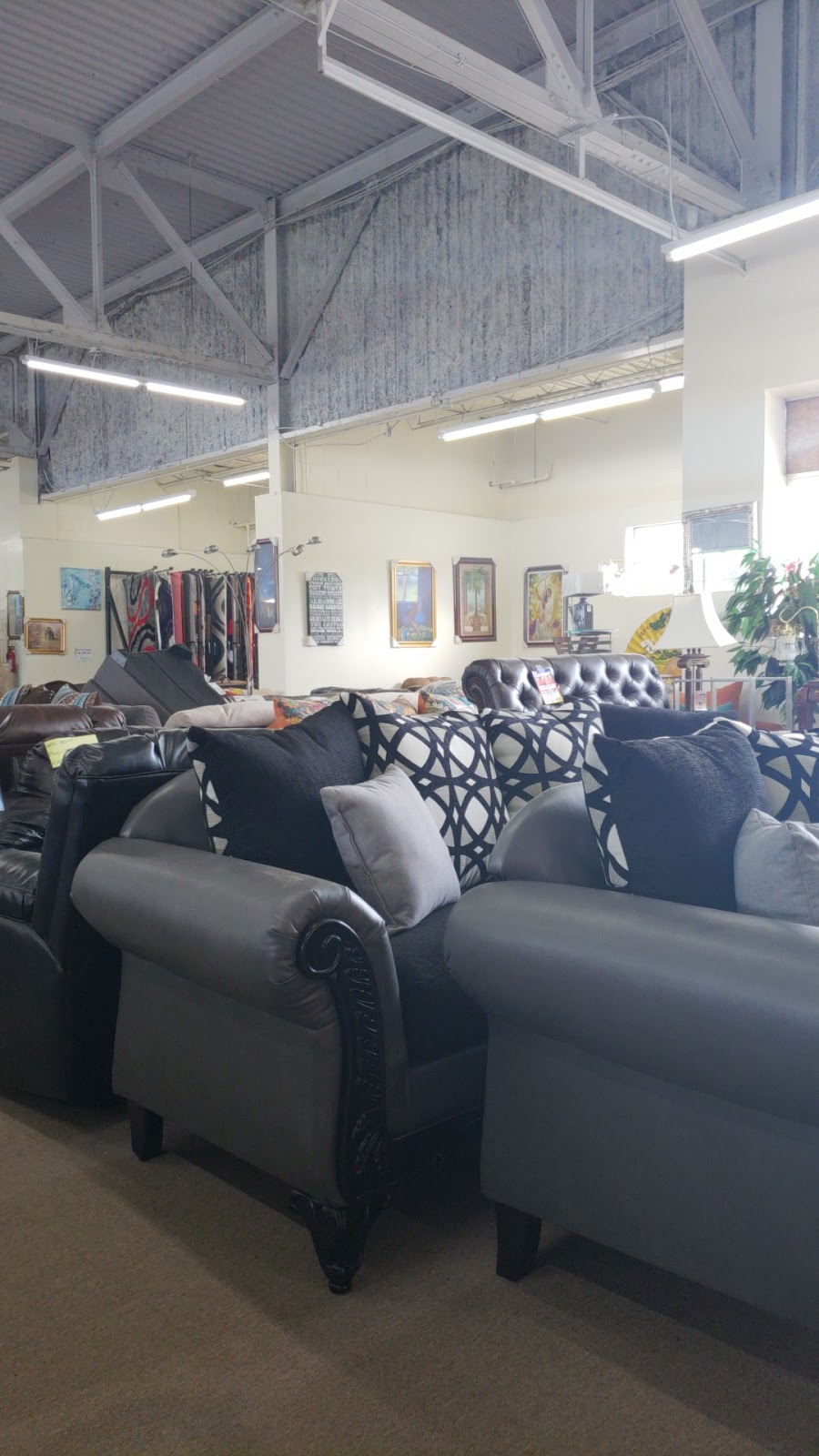 Furniture For Less | 9020 W Florissant Ave, St. Louis, MO 63136, USA | Phone: (314) 868-8199