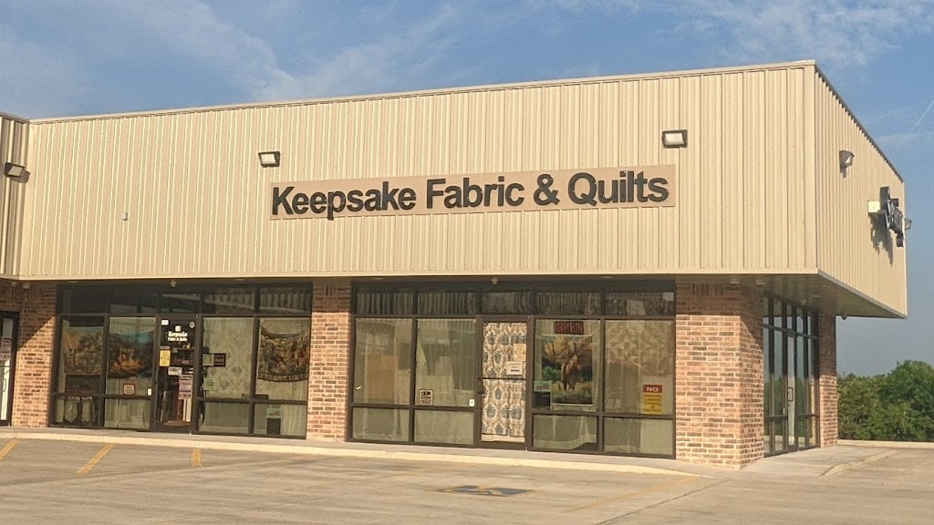 Keepsake Fabric & Quilts | 2990 SE 19th St #10, Moore, OK 73160, USA | Phone: (405) 378-2710