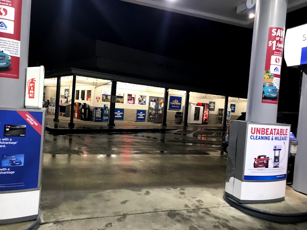 Chevron At Chimacum | 9072 Beaver Valley Rd, Chimacum, WA 98325, USA | Phone: (360) 732-7117