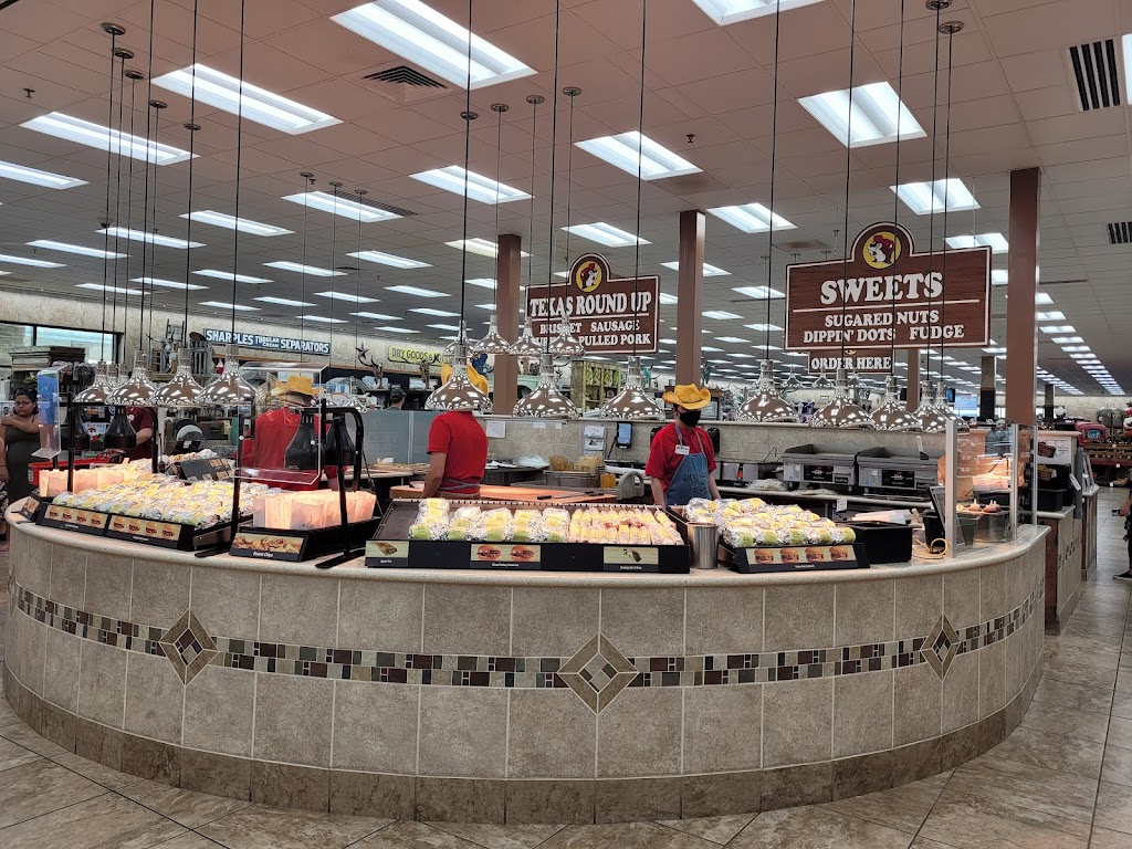 Buc-ees | 1402 I-45, Ennis, TX 75119, USA | Phone: (979) 230-2930