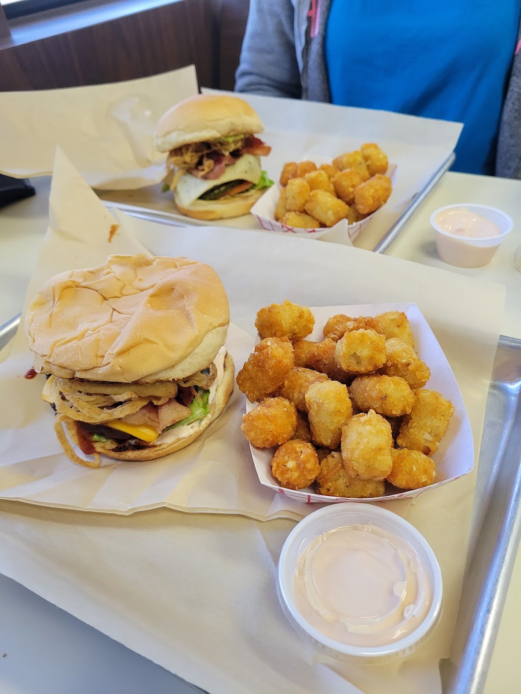 208 Burger Q | 308 W Main St, Middleton, ID 83644, USA | Phone: (208) 585-3097