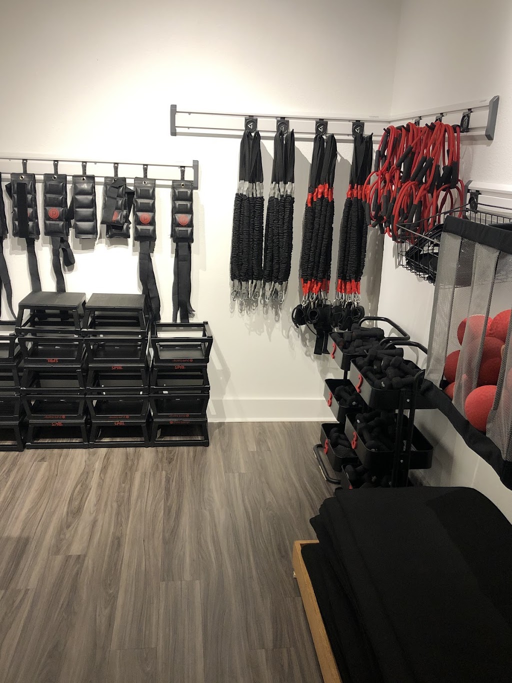 Pure Barre | 1155 Woodstock Rd Suite 705, Roswell, GA 30075, USA | Phone: (470) 268-5412
