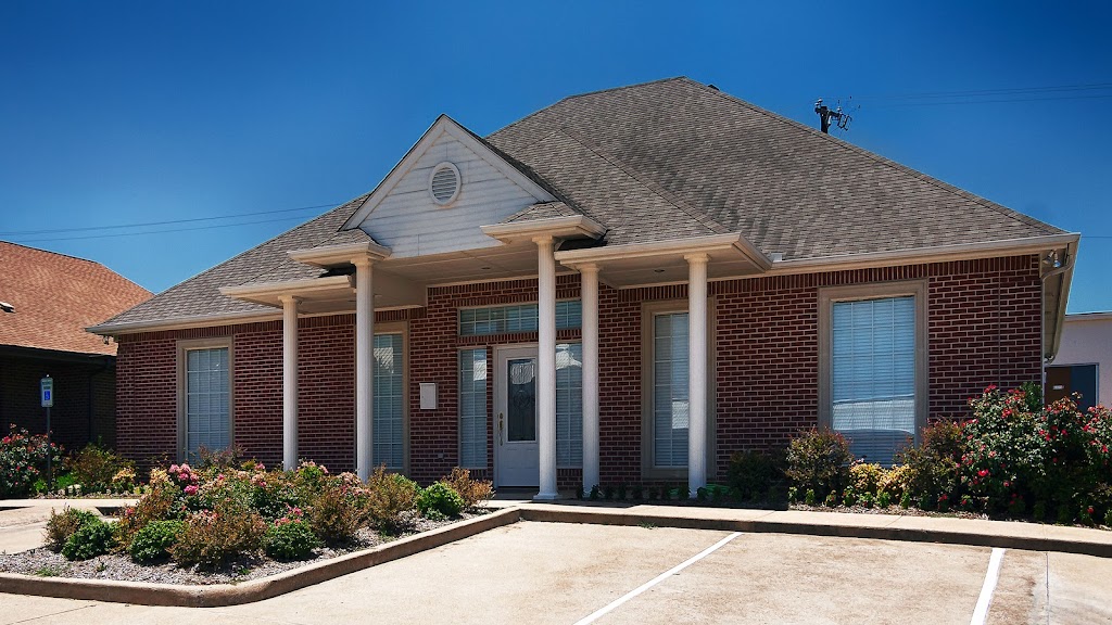 Coontz Cochran | 217 Market St, Burleson, TX 76028, USA | Phone: (817) 953-6259