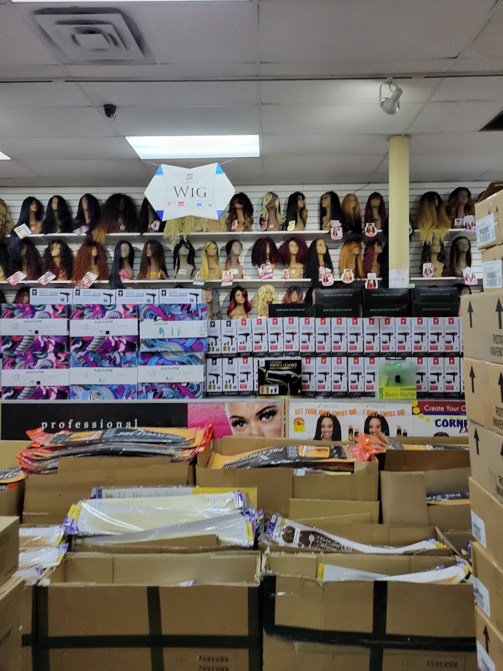 Hair Center Beauty Supply at Cedar Hill | 108 W Belt Line Rd, Cedar Hill, TX 75104, USA | Phone: (469) 454-6893