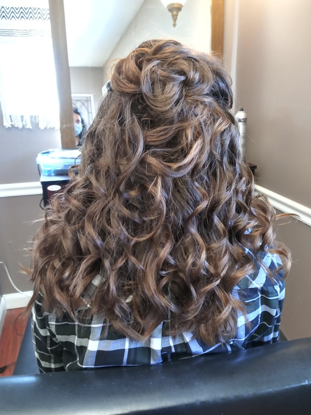 Rapunzel’s Salon Independence | 5284 Madison Pike, Independence, KY 41051, USA | Phone: (859) 960-6599