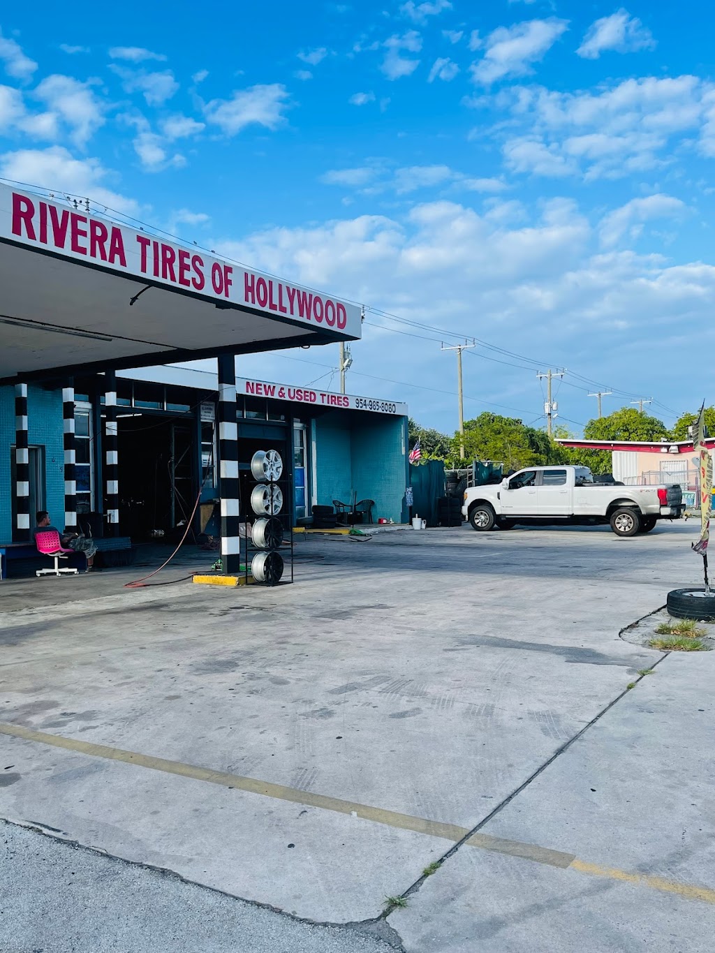 Rivera Tires of Hollywood | 6591 Pembroke Rd, Hollywood, FL 33023, USA | Phone: (954) 985-8080