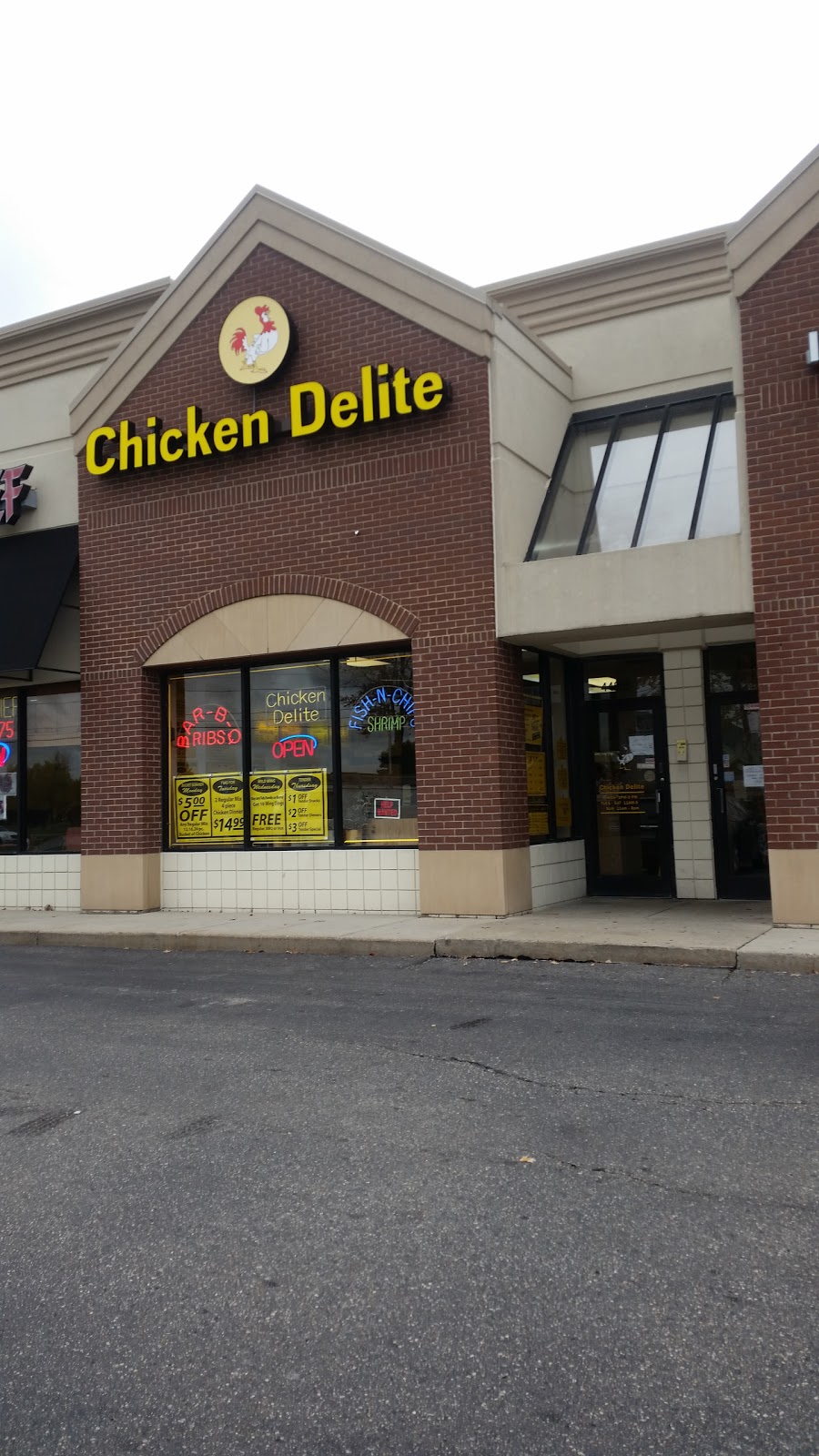 Chicken Delite | 44805 Hayes Rd, Sterling Heights, MI 48313, USA | Phone: (586) 247-1060