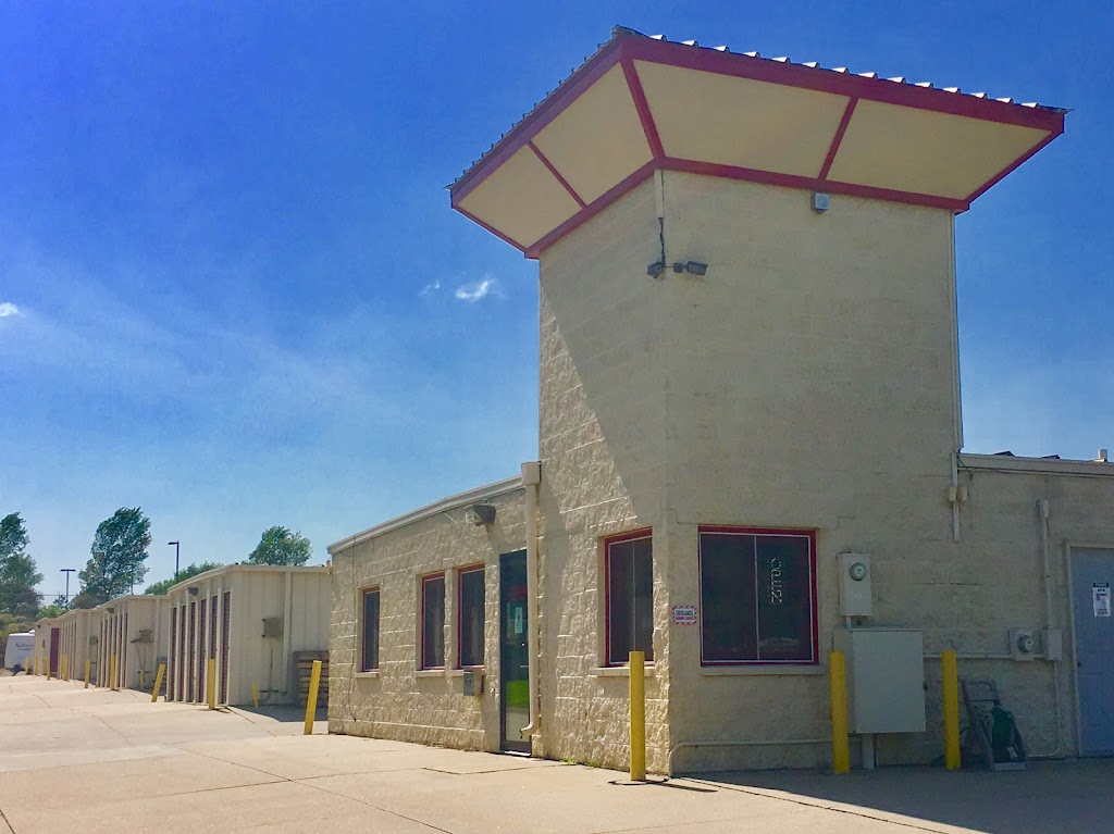 Big Red Self Storage | 4911 S 14th St, Lincoln, NE 68512, USA | Phone: (402) 421-7200