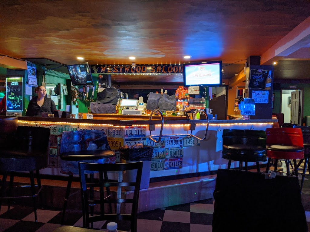 Westwood Saloon | 2103 Baltimore St, Defiance, OH 43512, USA | Phone: (419) 784-4645