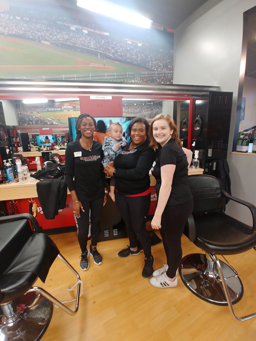 Sport Clips Haircuts of Queen Creek - Ellsworth | 20311 S Ellsworth Rd Suite 105, Queen Creek, AZ 85142, USA | Phone: (480) 564-1020