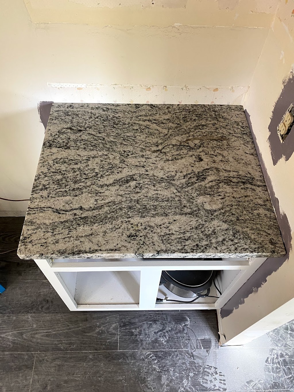 Classic Rock Countertops | 2795 E Sharon Rd, Cincinnati, OH 45241, USA | Phone: (513) 787-6782