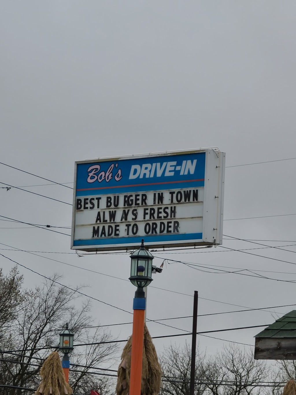 Bobs Drive In | 5166 US-61 #67, Imperial, MO 63052, USA | Phone: (636) 464-1959