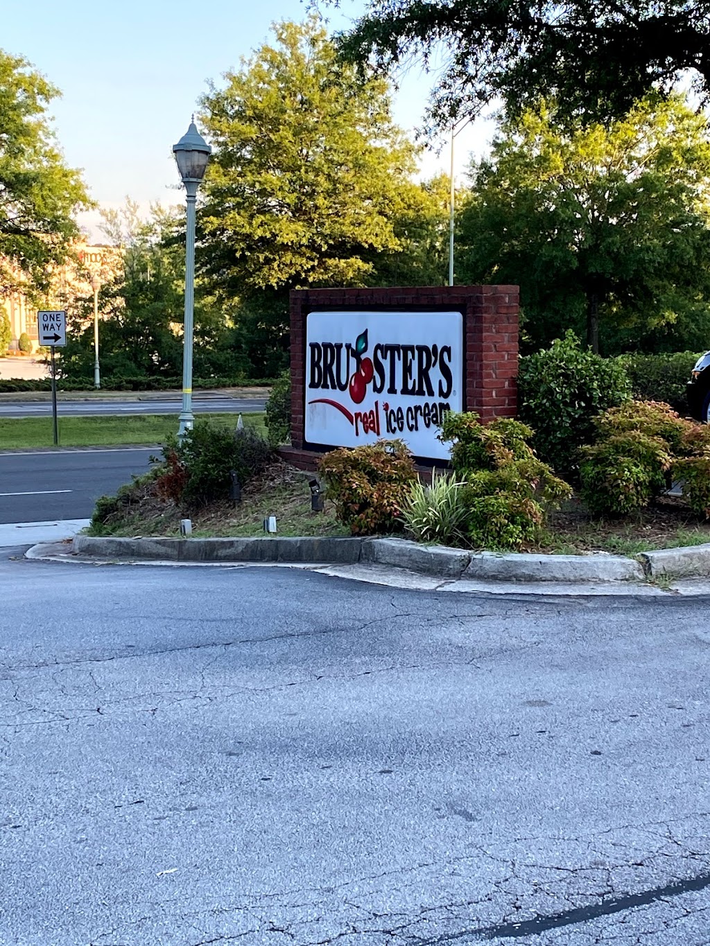 Brusters Real Ice Cream | 2720 Braselton Hwy, Dacula, GA 30019, USA | Phone: (678) 395-3824