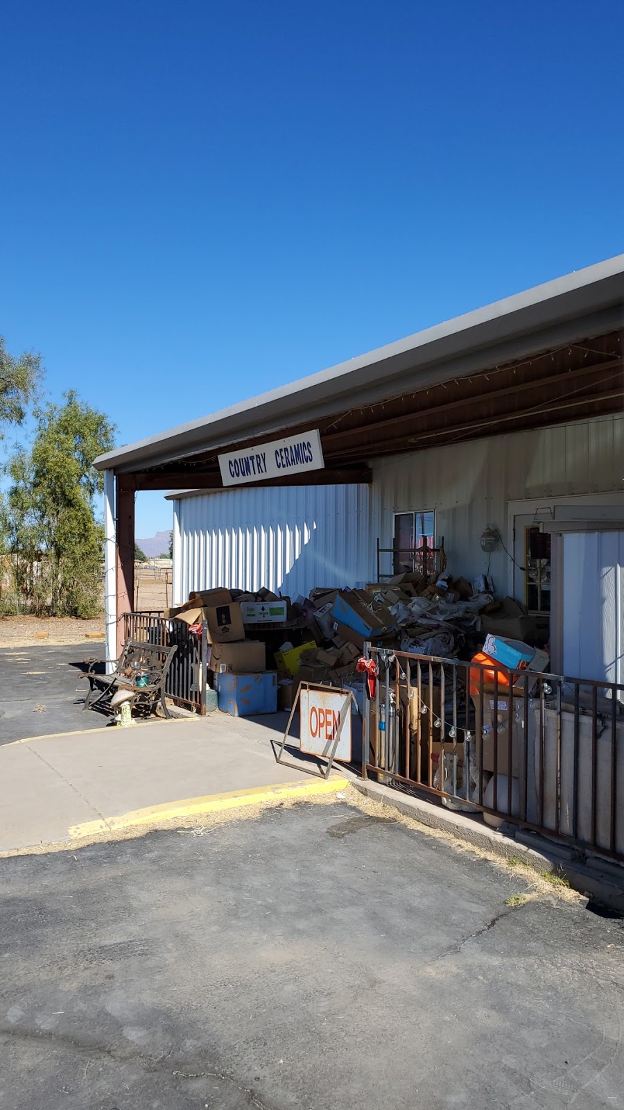 Country Ceramics | 40801 N Coyote Rd, San Tan Valley, AZ 85140, USA | Phone: (480) 987-3935