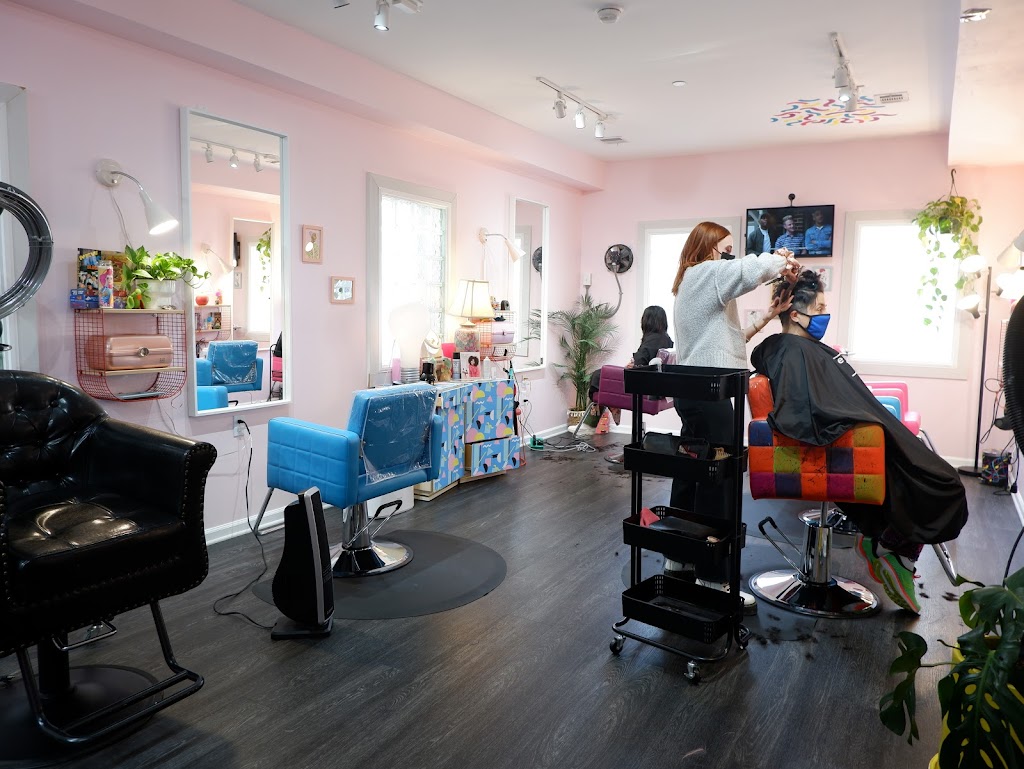 The Hair Room Part Too | 467 Palisade Ave, Jersey City, NJ 07307, USA | Phone: (201) 208-4697