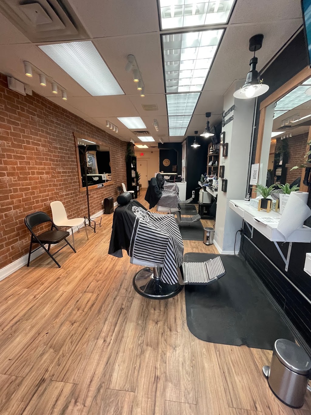 Certified Barbers | 307 Hackensack St, Carlstadt, NJ 07072, USA | Phone: (201) 355-8934