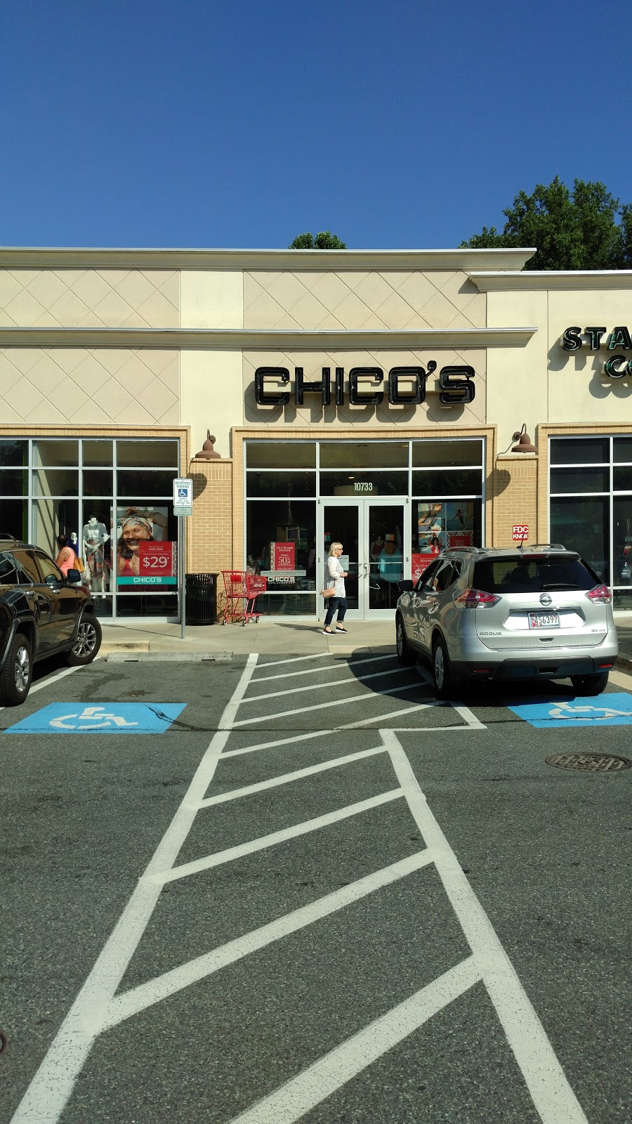 Chicos | 10733 Colesville Rd, Silver Spring, MD 20901, USA | Phone: (301) 681-2670