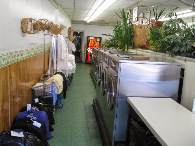 Village Launderette | 4 Mill Rd, Eastchester, NY 10709, USA | Phone: (914) 961-8024