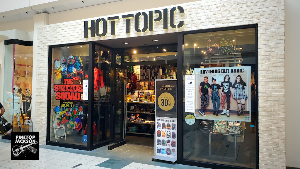 Hot Topic | 4502 S Steele St STE 355, Tacoma, WA 98409, USA | Phone: (253) 473-4469