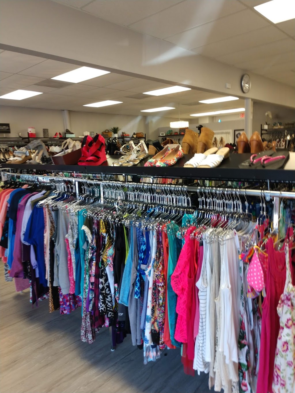 Curv Exchange BRADENTON Plus-Size Resale Boutique | 5165 14th St W, Bradenton, FL 34207, USA | Phone: (941) 251-4442
