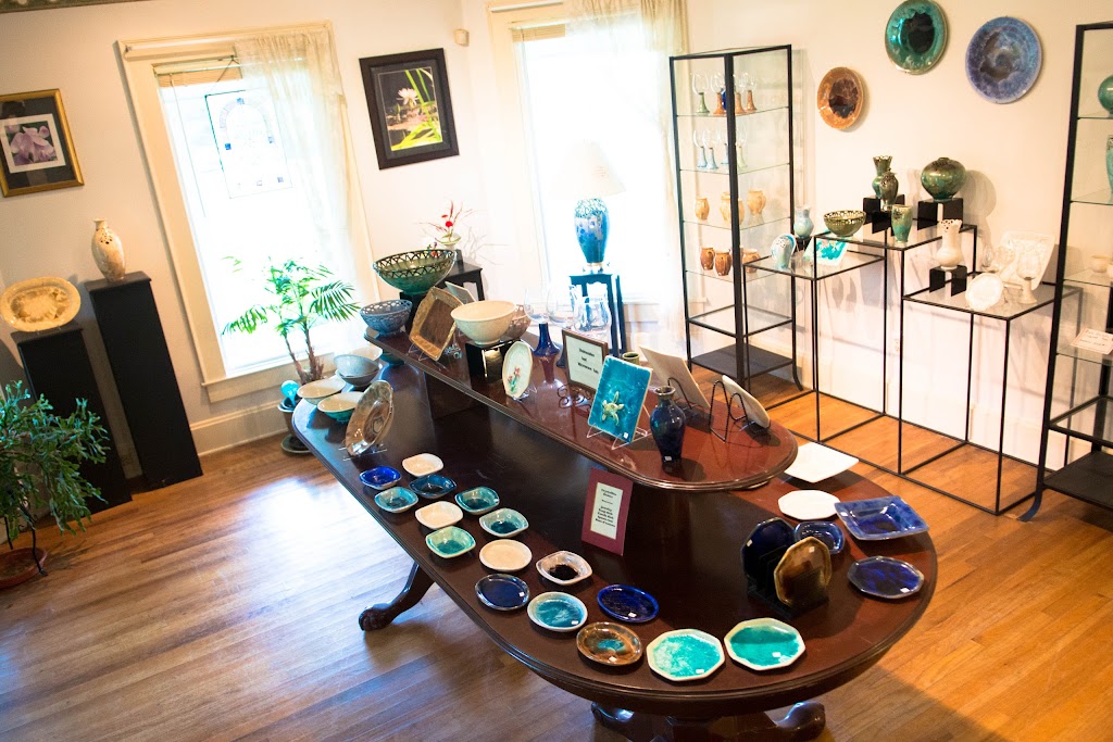 Pottery by Frank Neef | 258 E Main St, Seagrove, NC 27341, USA | Phone: (336) 872-4013