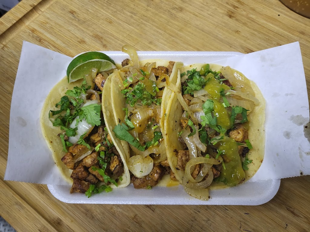 Taco’n Madres | 201 TX-337 Loop, New Braunfels, TX 78130, USA | Phone: (701) 260-9947