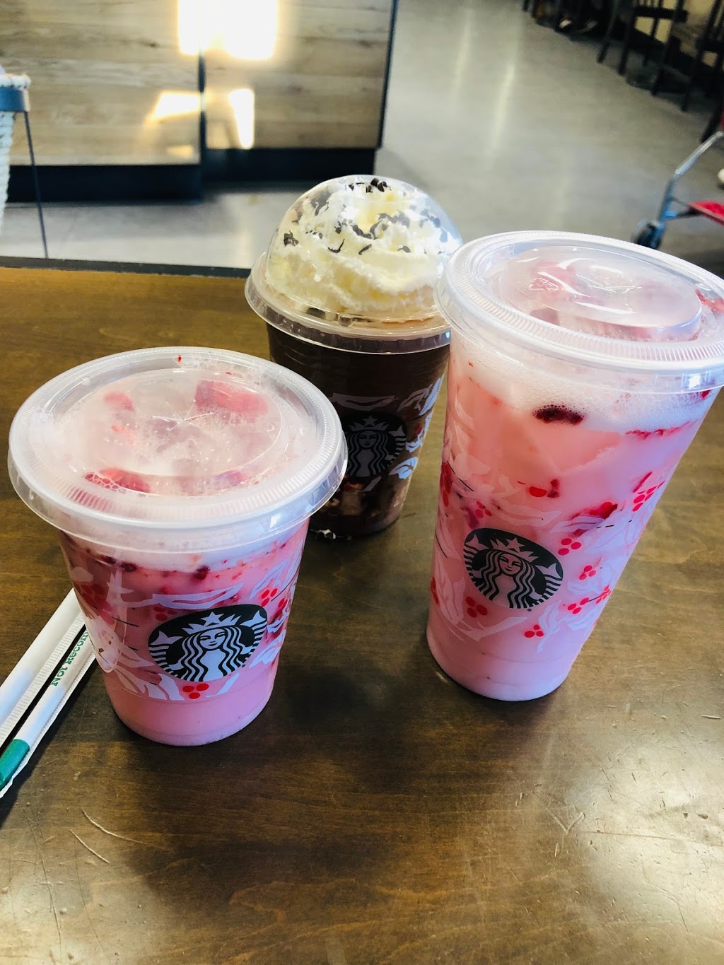 Starbucks | 2340 E Baseline Rd #166, Phoenix, AZ 85042, USA | Phone: (602) 304-0263