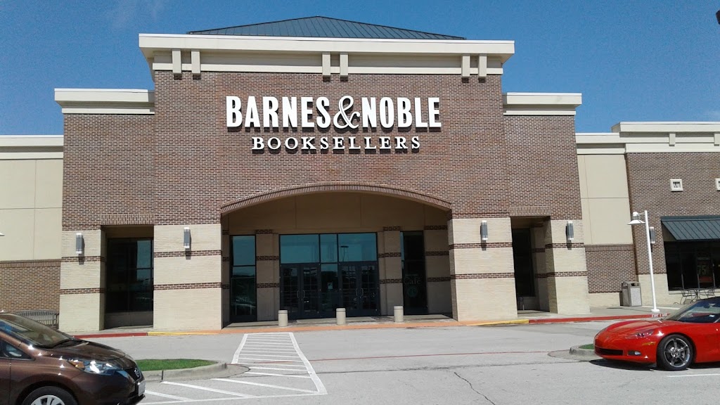 Barnes & Noble | 861 NE Mall Blvd, Hurst, TX 76053 | Phone: (817) 284-1244