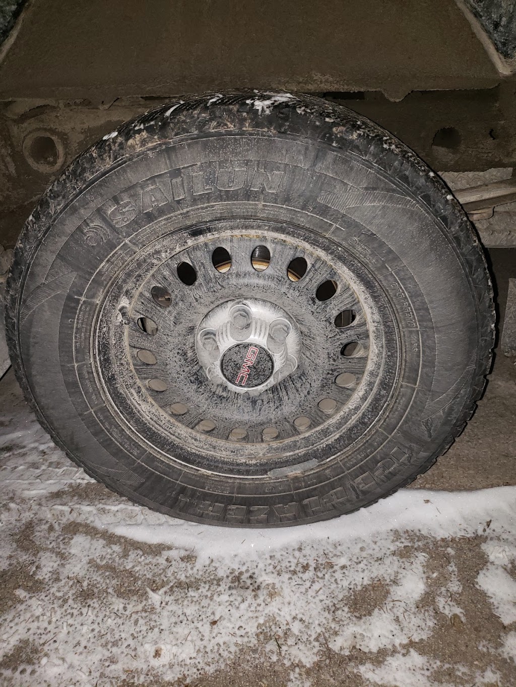 Round 2 Tires | 7393 ON-3, Dunnville, ON N1A 2W1, Canada | Phone: (289) 925-6818