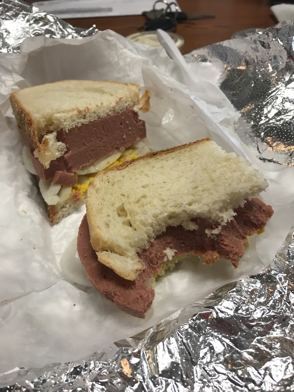 Lunch Box Deli | 223 W Schaaf Rd, Cleveland, OH 44109, USA | Phone: (216) 749-4835