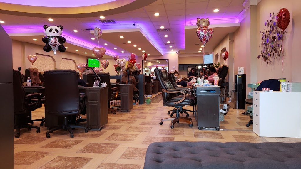 Luxury nails Spa | 109 Volvo Pkwy #10, Chesapeake, VA 23320, USA | Phone: (757) 548-8840