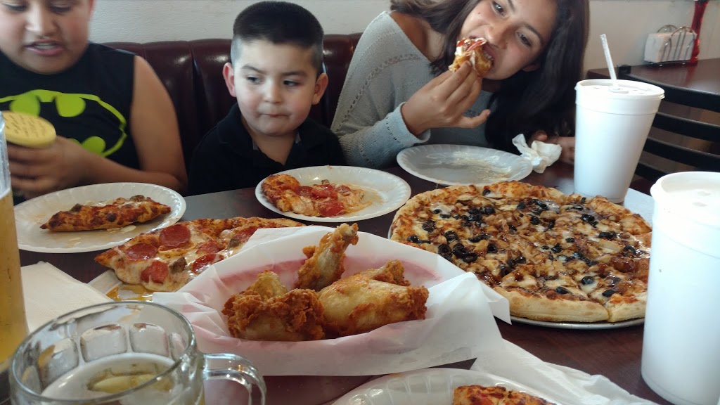 Wasco Pizza & Sports Bar | 1126 CA-46, Wasco, CA 93280 | Phone: (661) 758-1996