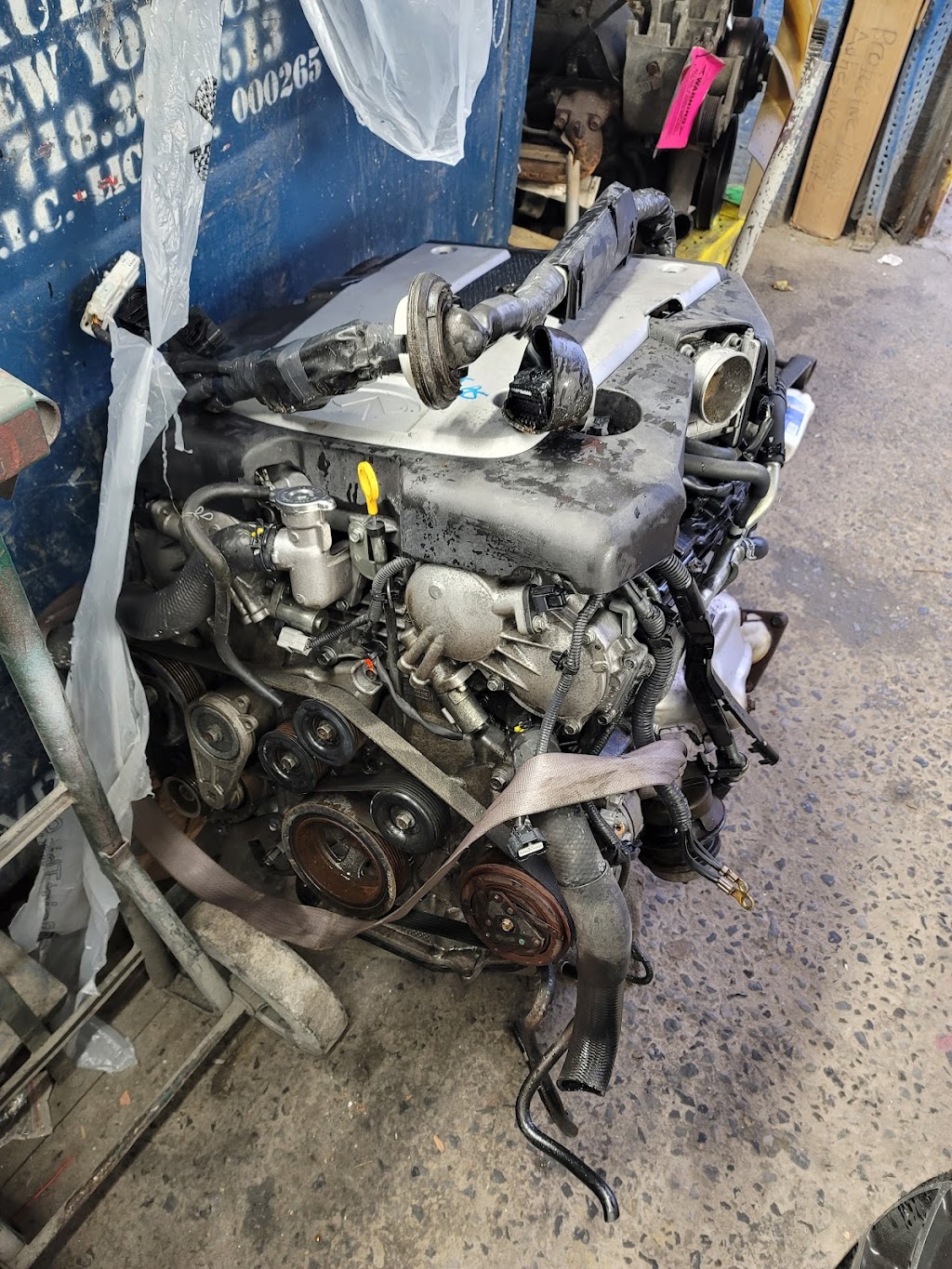 J B Auto Repair & Collision | 5949 54th St, Maspeth, NY 11378, USA | Phone: (718) 782-6729