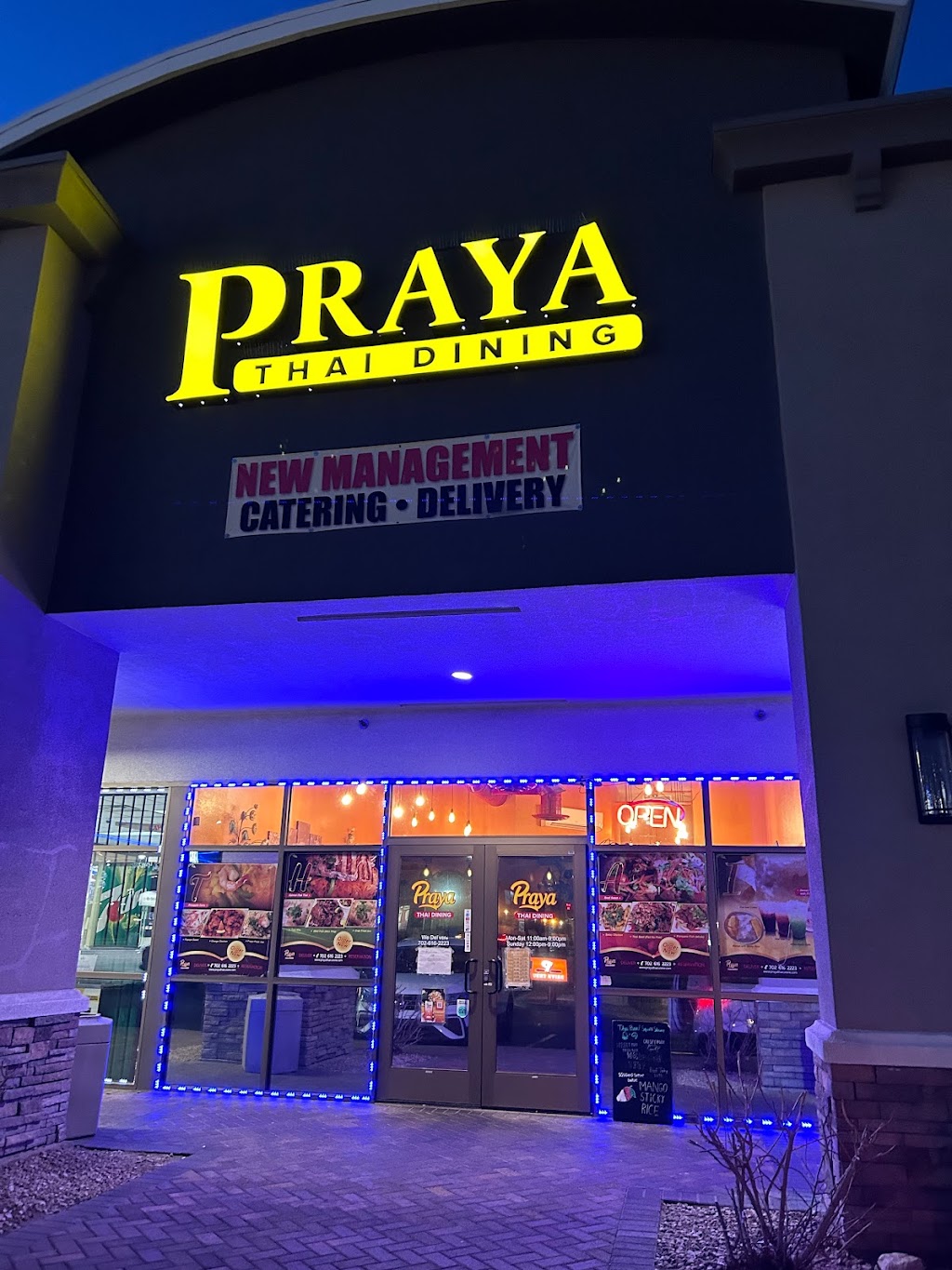 Praya Thai Dining | 4850 W Sunset Rd Ste.#115, Las Vegas, NV 89118, USA | Phone: (702) 616-2223