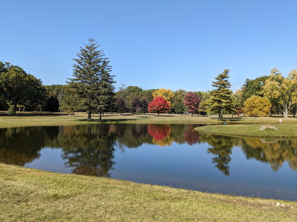 Parkview Memorial Cemetery | 34205 Five Mile Rd, Livonia, MI 48154, USA | Phone: (734) 421-6120