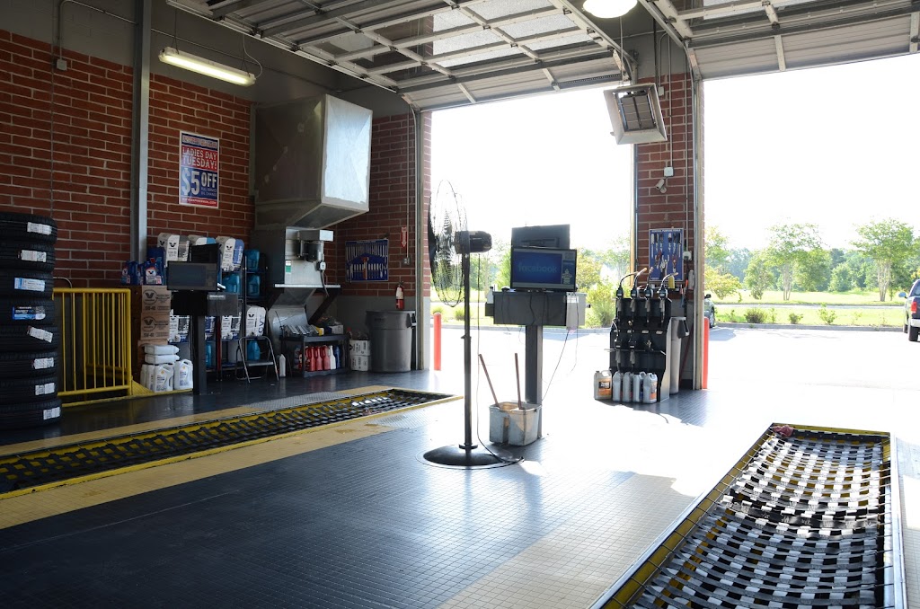 Express Oil Change & Tire Engineers | 15202 Max Leggett Pkwy, Jacksonville, FL 32218, USA | Phone: (904) 379-4274