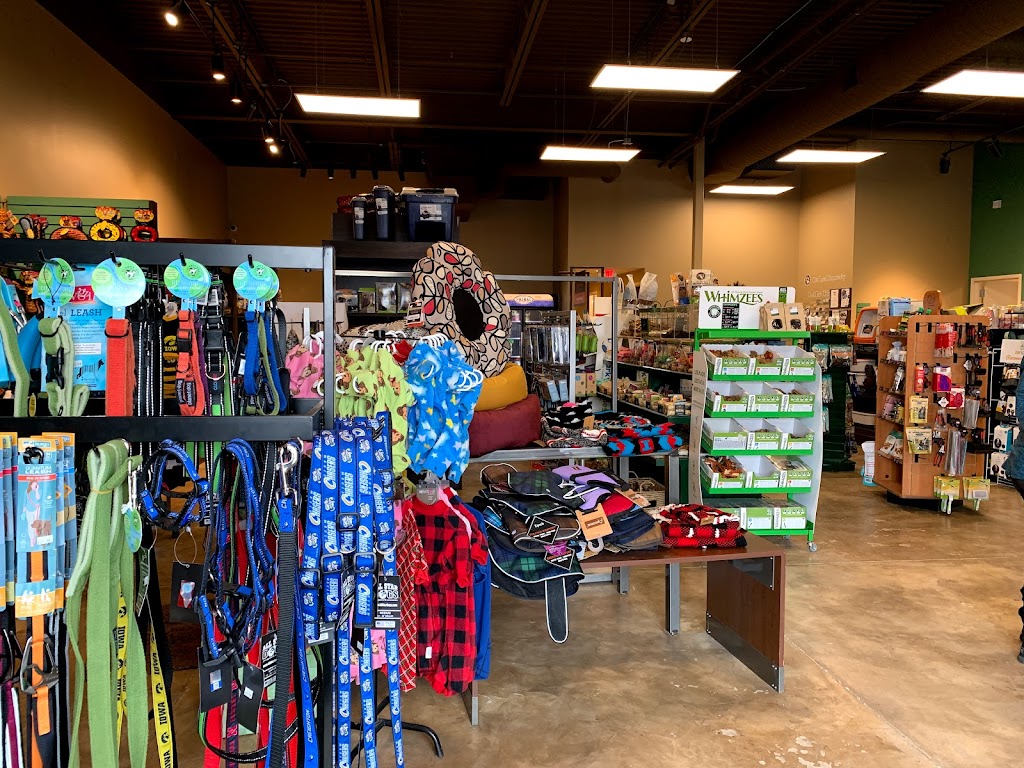 Pets Earth | 1529 S 203rd St, Omaha, NE 68130 | Phone: (402) 505-3340