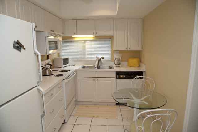 Peppertree Bay Vacation Rentals | 6056 Midnight Pass Rd, Sarasota, FL 34242, USA | Phone: (941) 349-7777