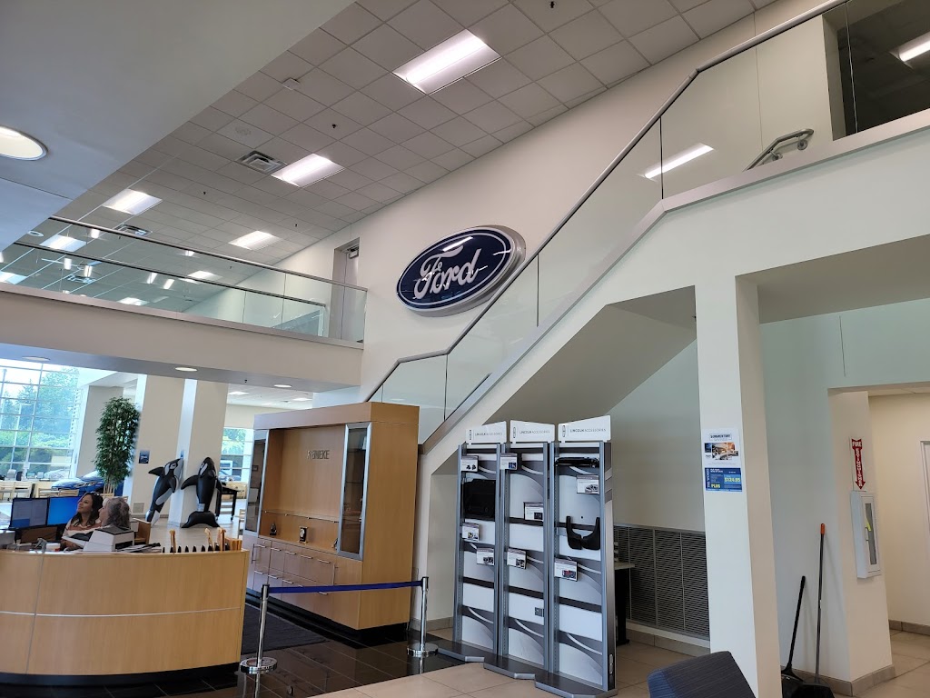 Reineke Ford Lincoln, Inc. | 12000 County Rd 99, Findlay, OH 45840, USA | Phone: (419) 422-1661