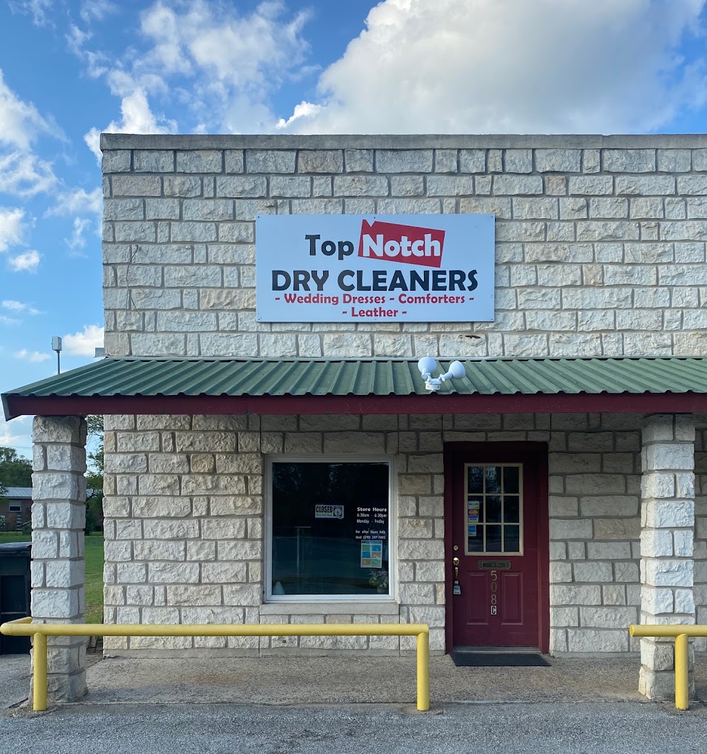 Top Notch Cleaners | 508 W Hondo Ave UNIT C, Devine, TX 78016, USA | Phone: (830) 355-7322