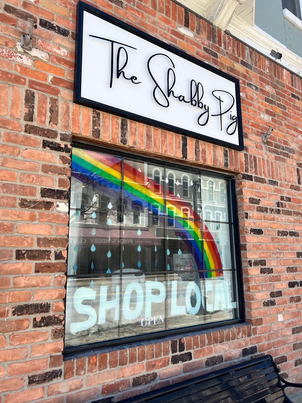 The Shabby Pig Boutique | 69267 Main St, Richmond, MI 48062, USA | Phone: (586) 430-1557